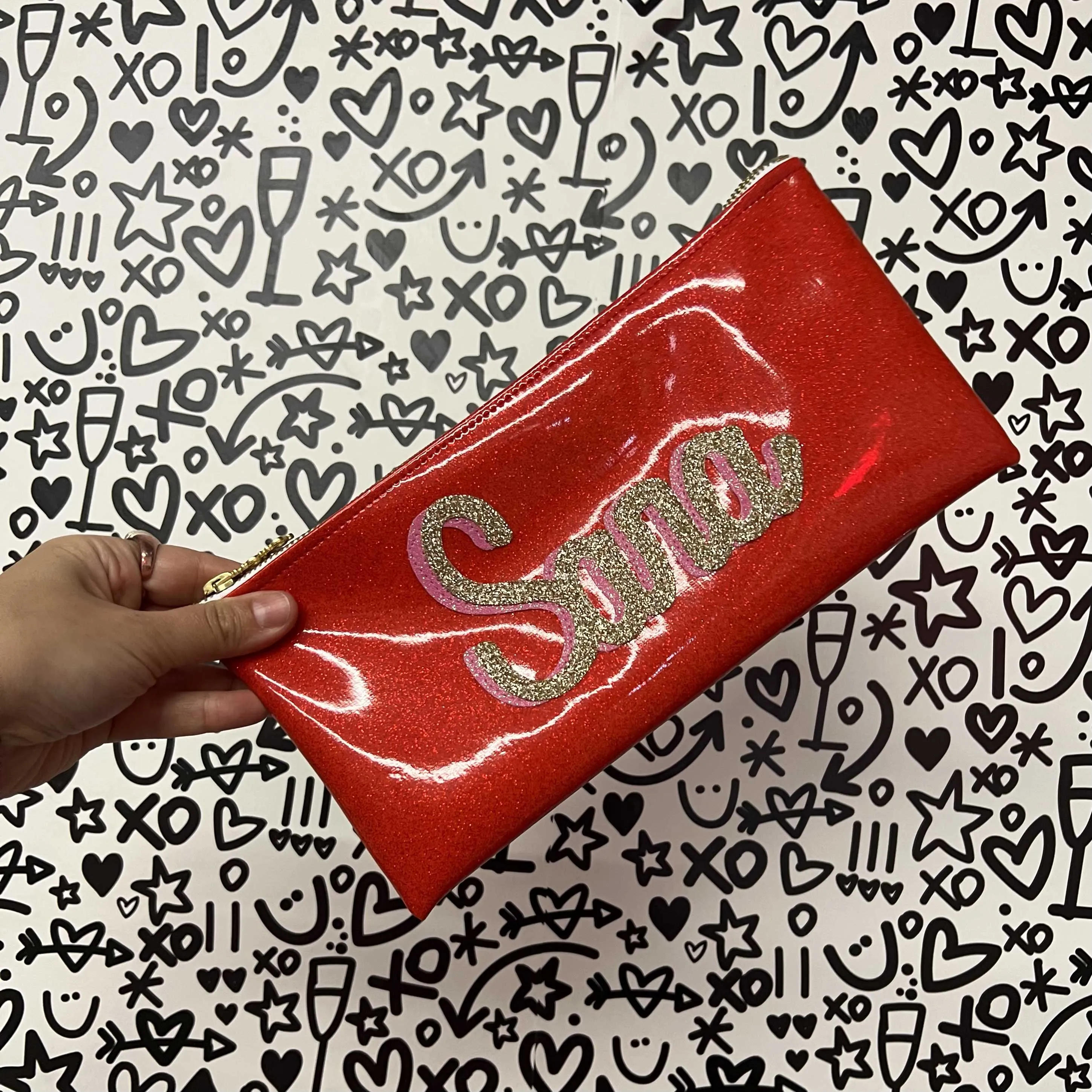 🌟 Create Your Own Glitter Vinyl Clutch! 🌟