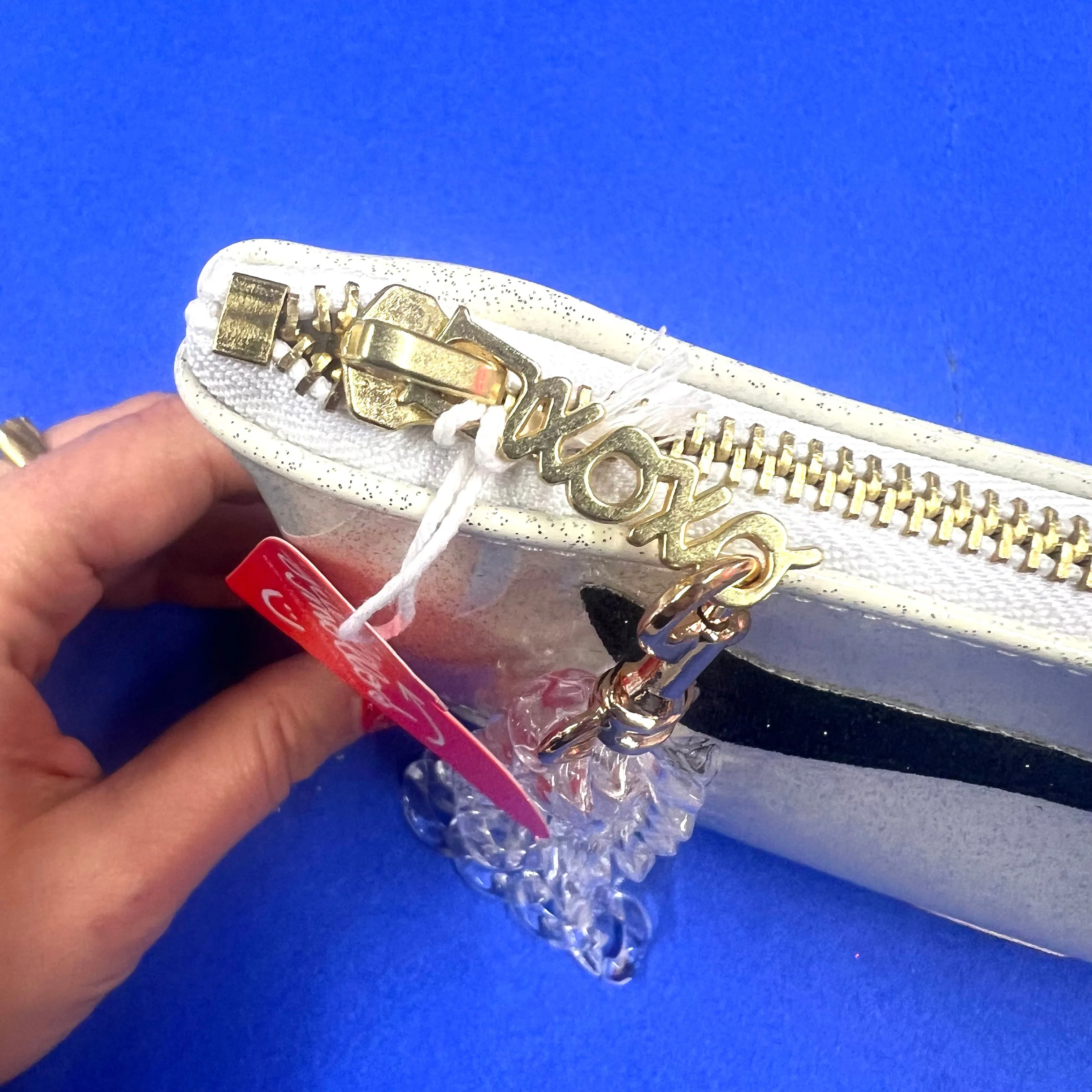 🌟 Create Your Own Glitter Vinyl Clutch! 🌟