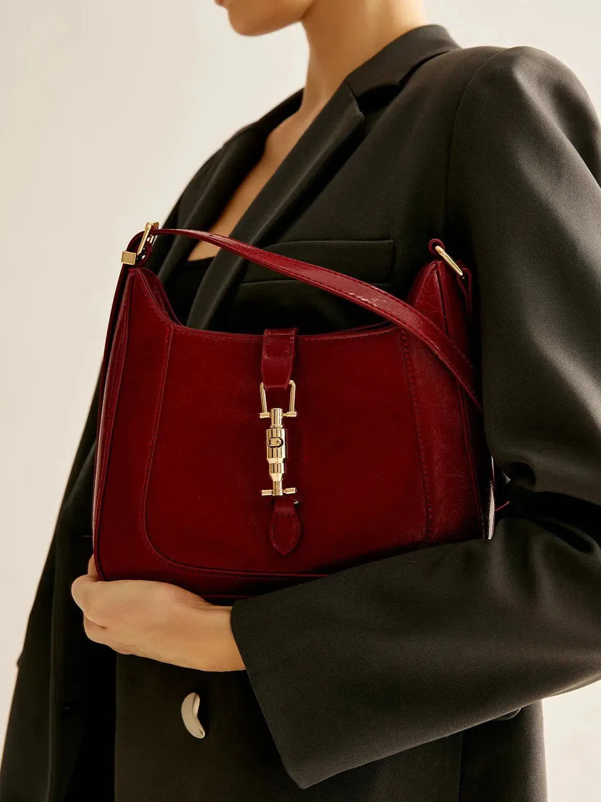 Bianca – Compact structured design – Shoulder bag