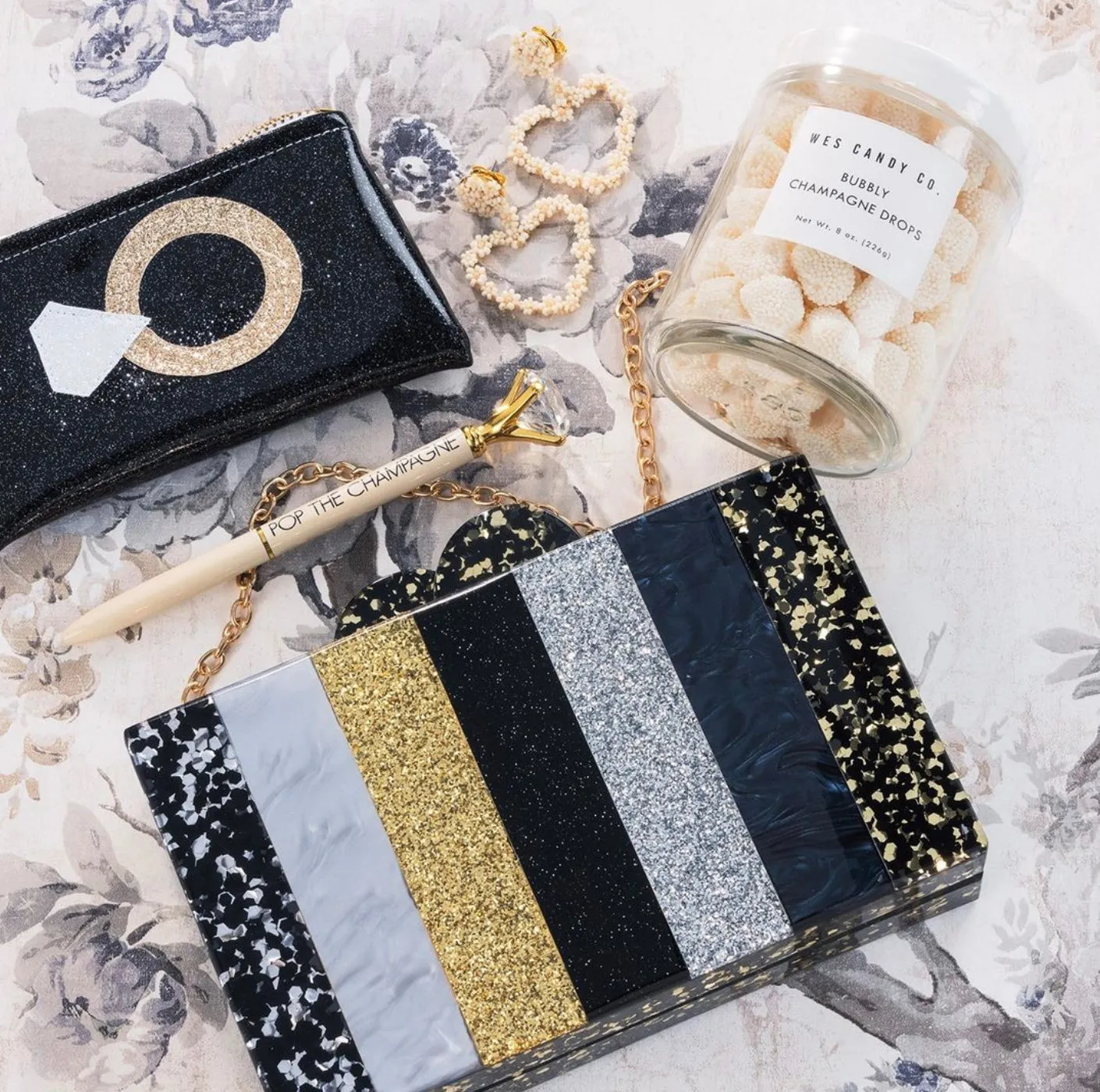 Diamond Ring Keychain Clutch! 💍 Carry Glamour Everywhere!