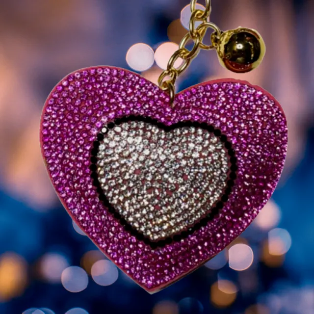 HOT PINK/BLACK HEART KEY CHAIN