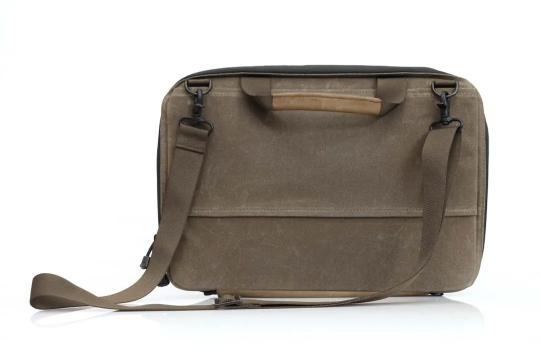 NEW! Zip Laptop Brief