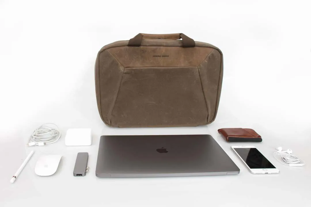 NEW! Zip Laptop Brief