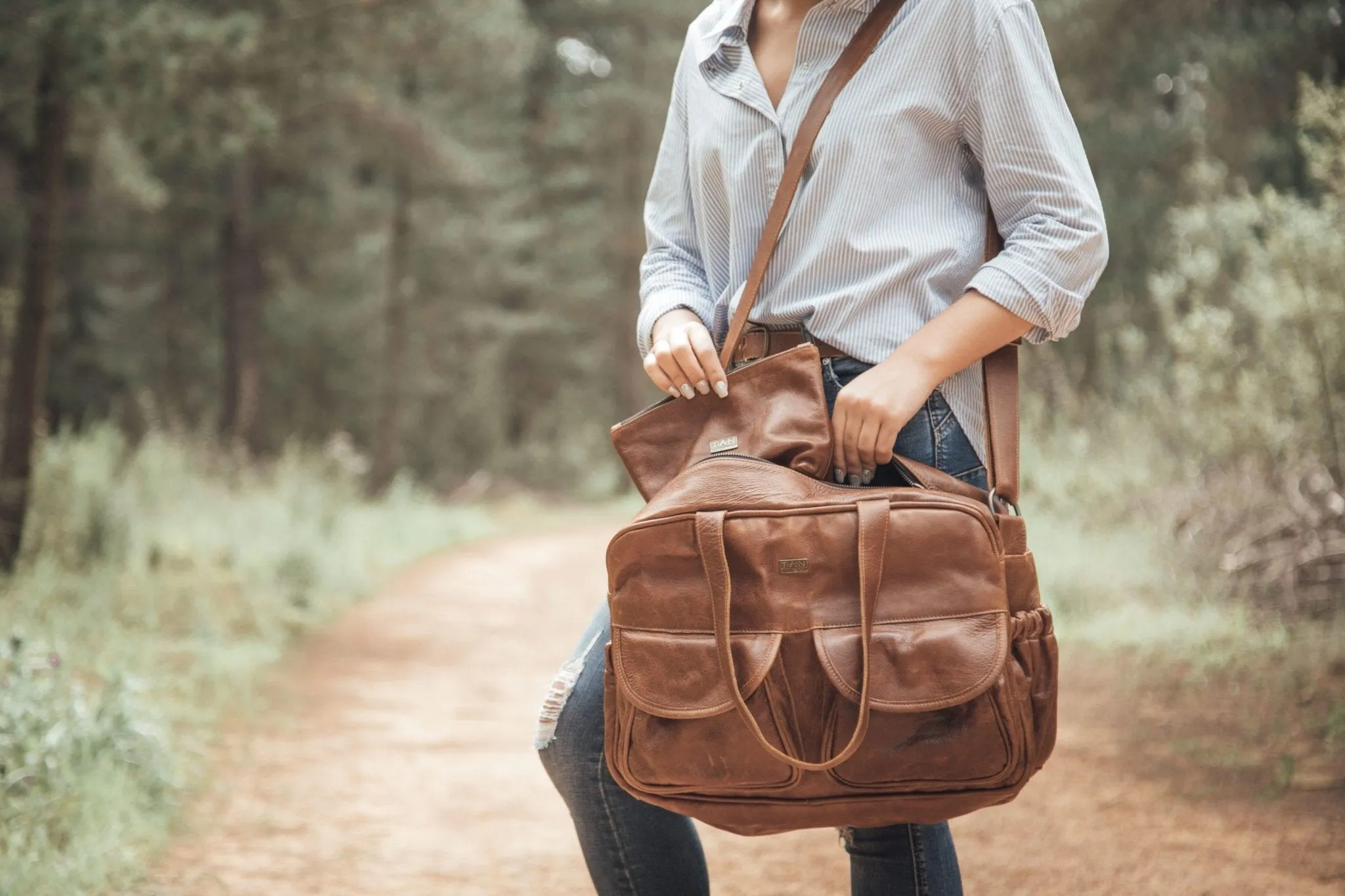 Tan Leather Goods - Joanie Leather Nappy Bag | Pecan